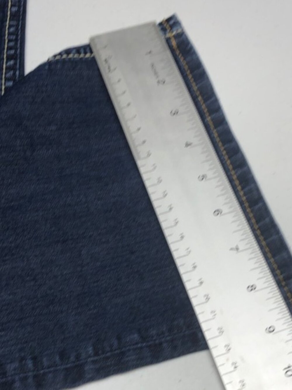 Silver Jeans Brand Dark Blue Women's Jeans - Classic Denim - Picture 15 of 16